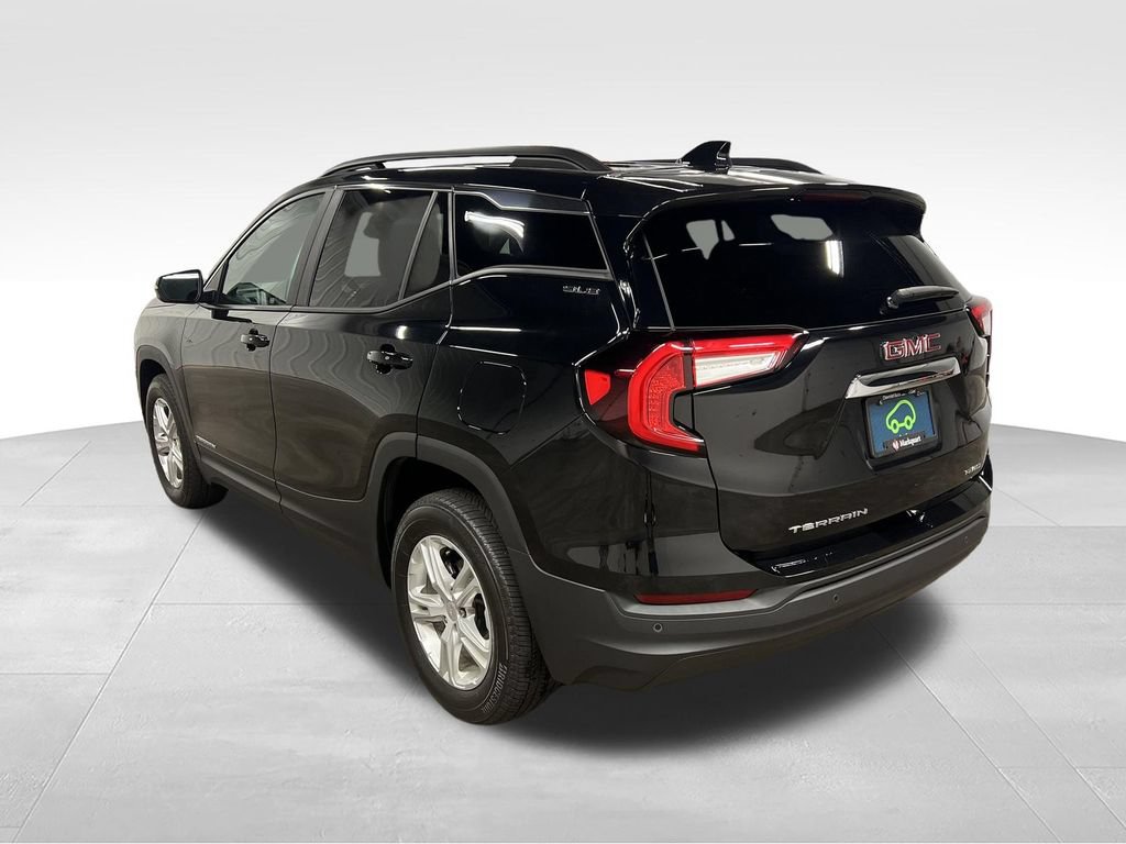 Certified 2023 GMC Terrain SLE w/ Driver Convenience Package AWD/4WD image 7