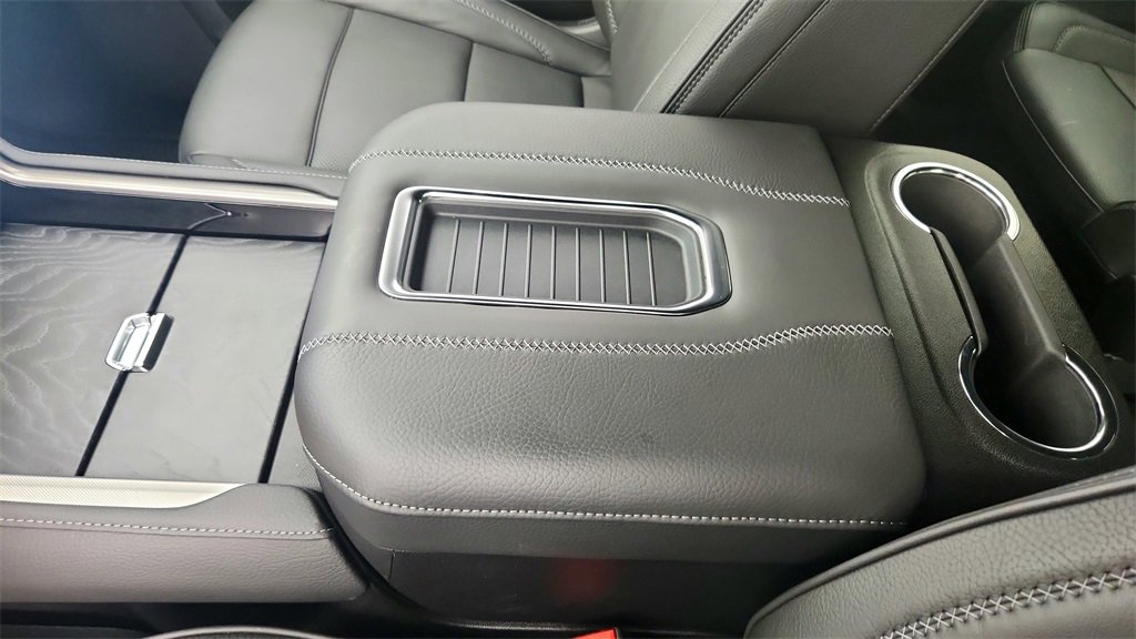 Used 2024 GMC Yukon Denali w/ Max Trailering Package image 21