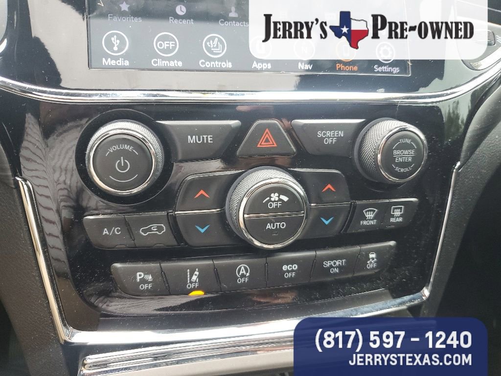 Used 2020 Jeep Grand Cherokee Altitude AWD/4WD image 9