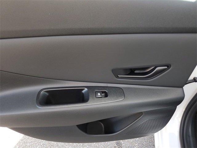 New 2026 Hyundai Elantra SEL Sport image 14