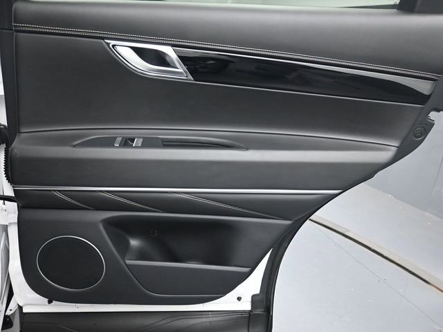 Used 2021 Genesis GV80 2.5T image 28