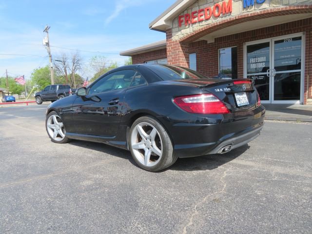 Used 2012 Mercedes-Benz SLK 350 image 6
