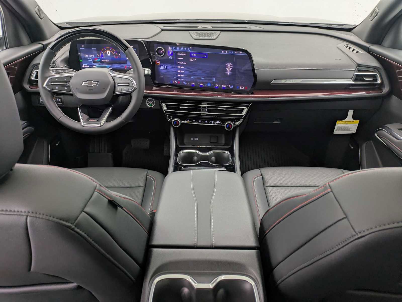 New 2026 Chevrolet Traverse Z71 image 16