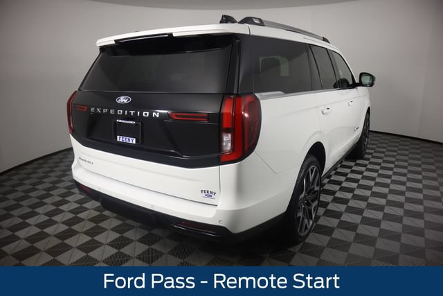 New 2027 Ford Expedition Platinum w/ Platinum Ultimate Package AWD/4WD image 3