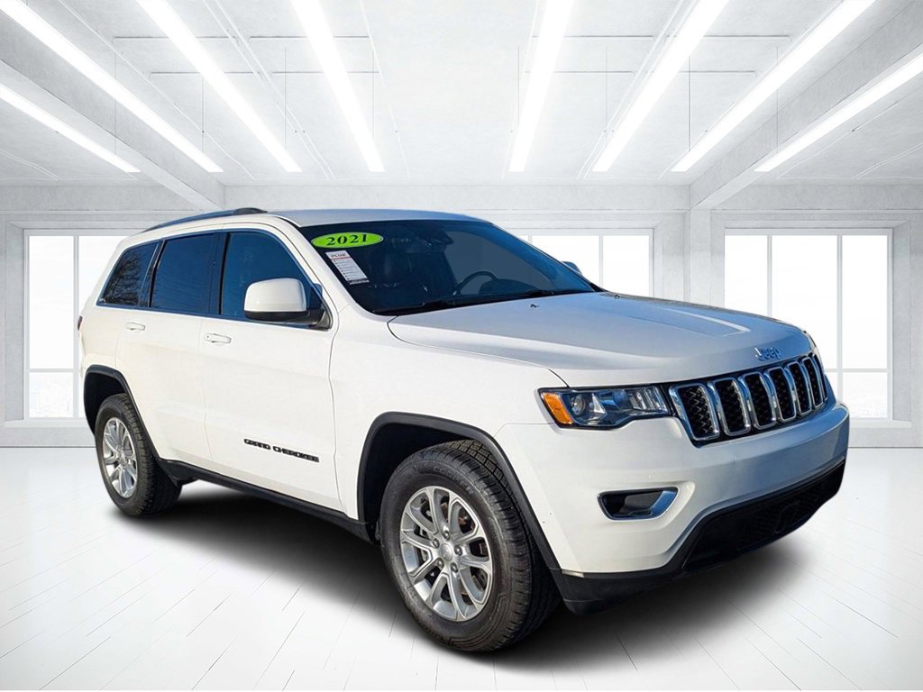 Used 2021 Jeep Grand Cherokee Laredo X image 1