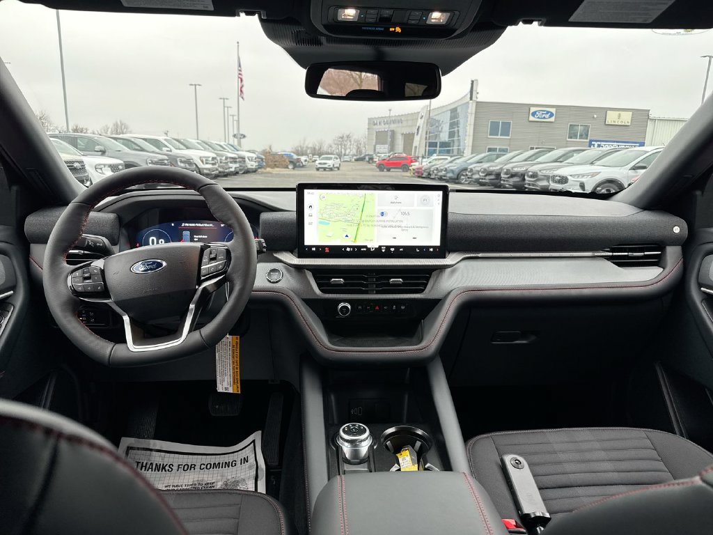 New 2026 Ford Explorer ST-Line w/ ST-Line Street Pack AWD/4WD image 10