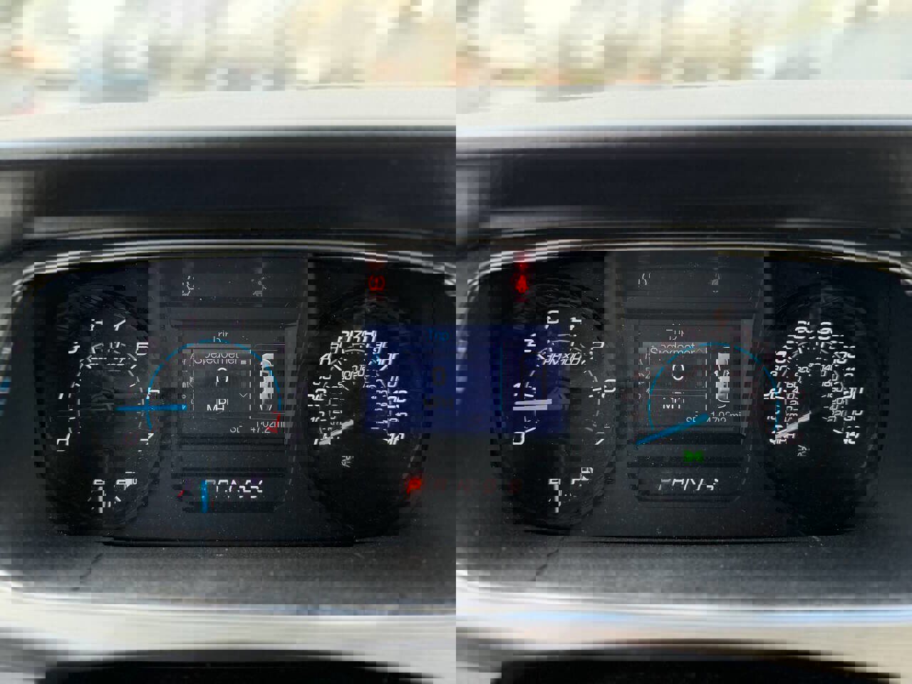 Used 2016 Ford Taurus SEL image 8