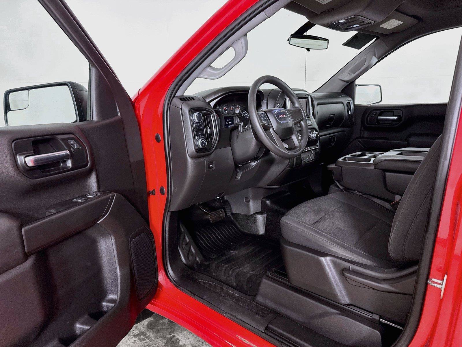 Used 2020 GMC Sierra 1500 4x4 Regular Cab w/ Convenience Package image 3