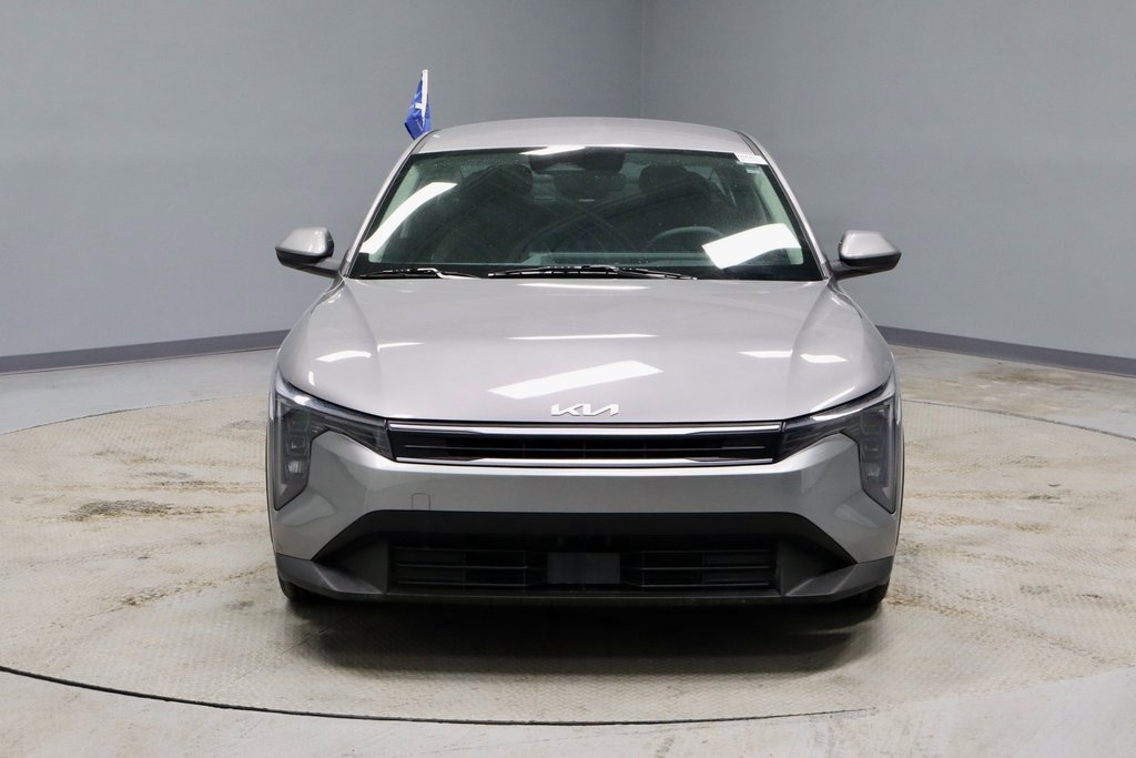 Used 2025 Kia K4 LXS image 6