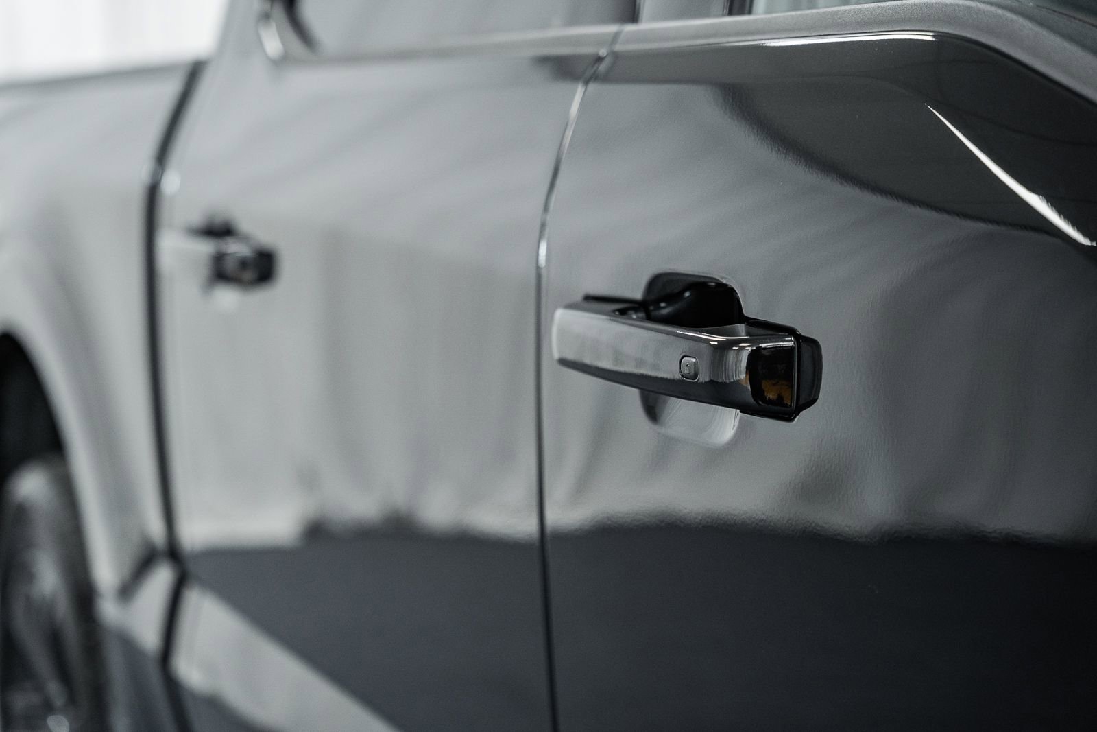 Certified 2023 Ford F150 Lariat w/ Equipment Group 502A High image 19