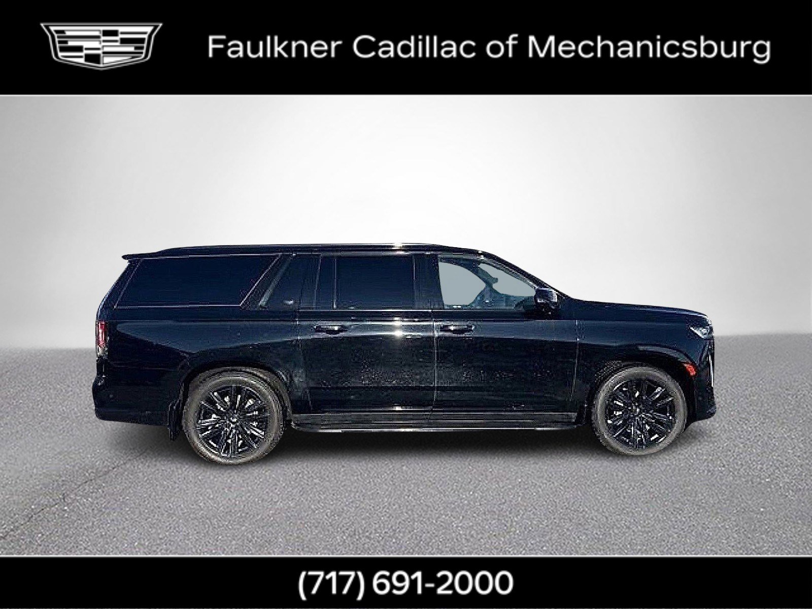 Used 2022 Cadillac Escalade ESV Sport w/ Touring Package image 3