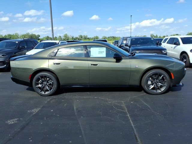 New 2026 Dodge Charger Scat Pack w/ Blacktop Package AWD/4WD image 17