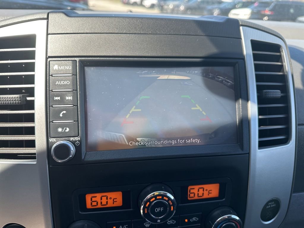 Used 2020 Nissan Frontier SV image 11