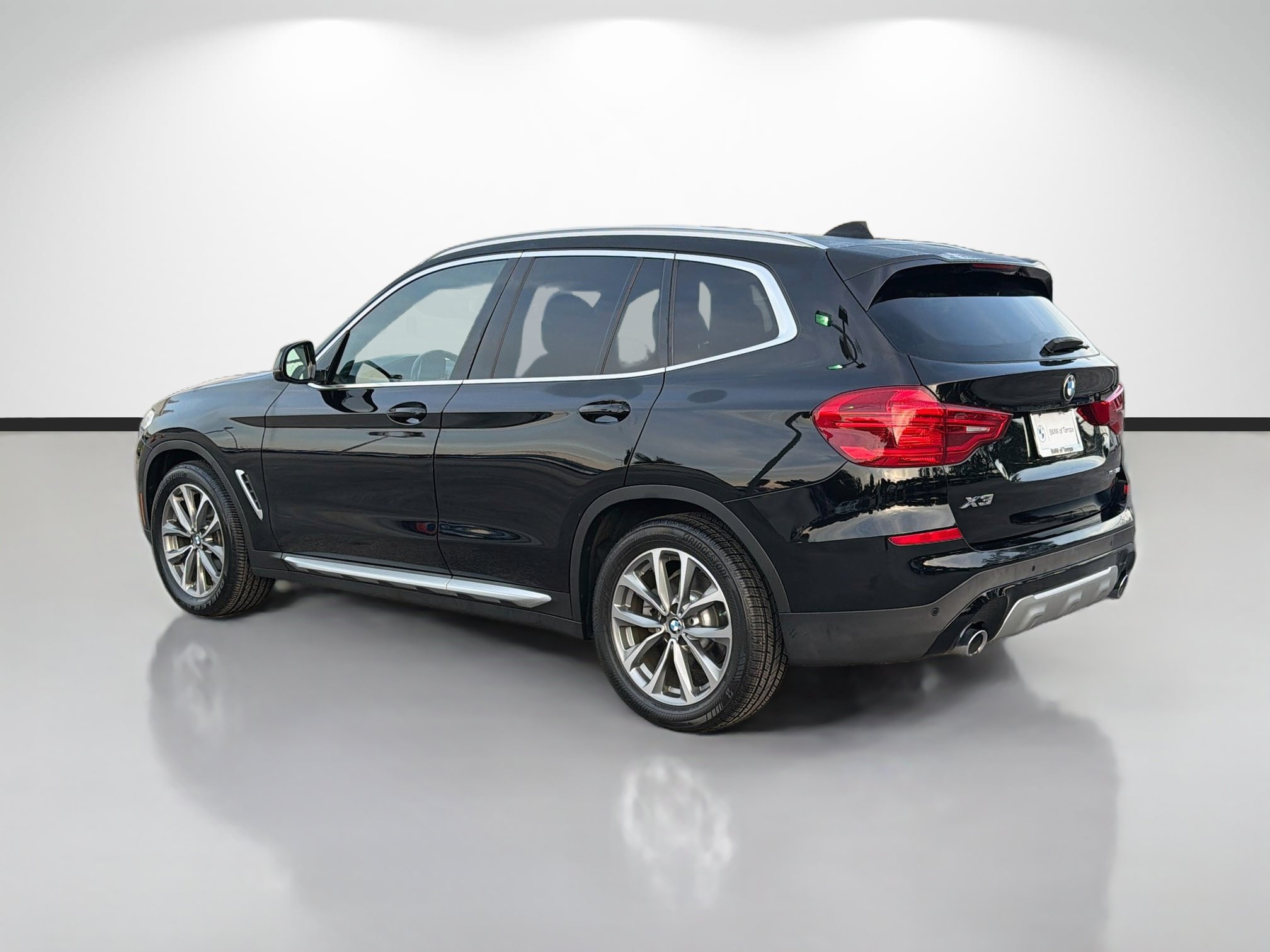 Used 2019 BMW X3 xDrive30i w/ Driving Assistance Package AWD/4WD image 5