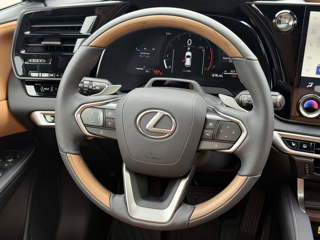 Used 2026 Lexus RX 350 Premium Plus w/ Convenience Package AWD/4WD image 9