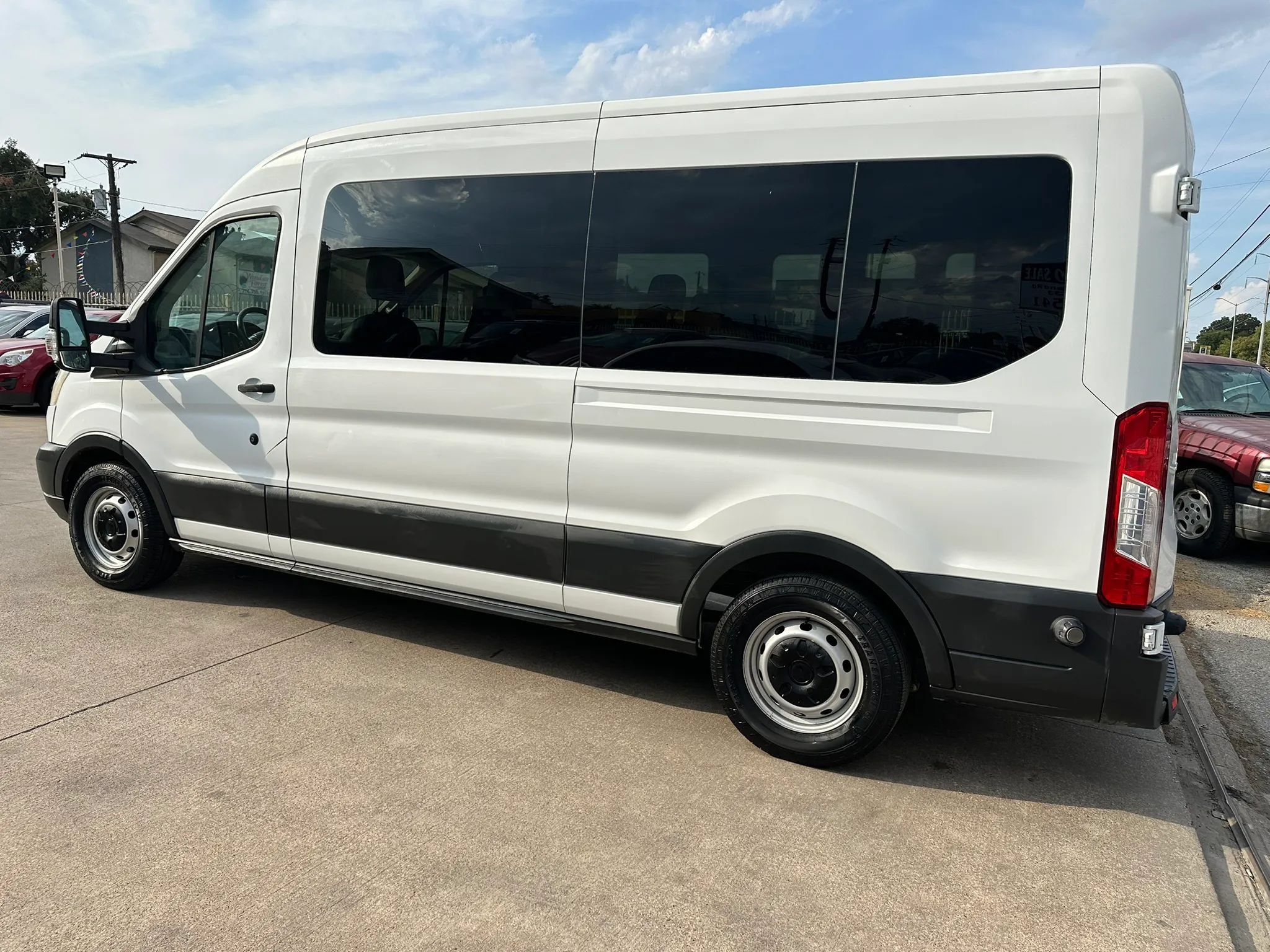 Used 2016 Ford Transit 350 XL RWD image 14