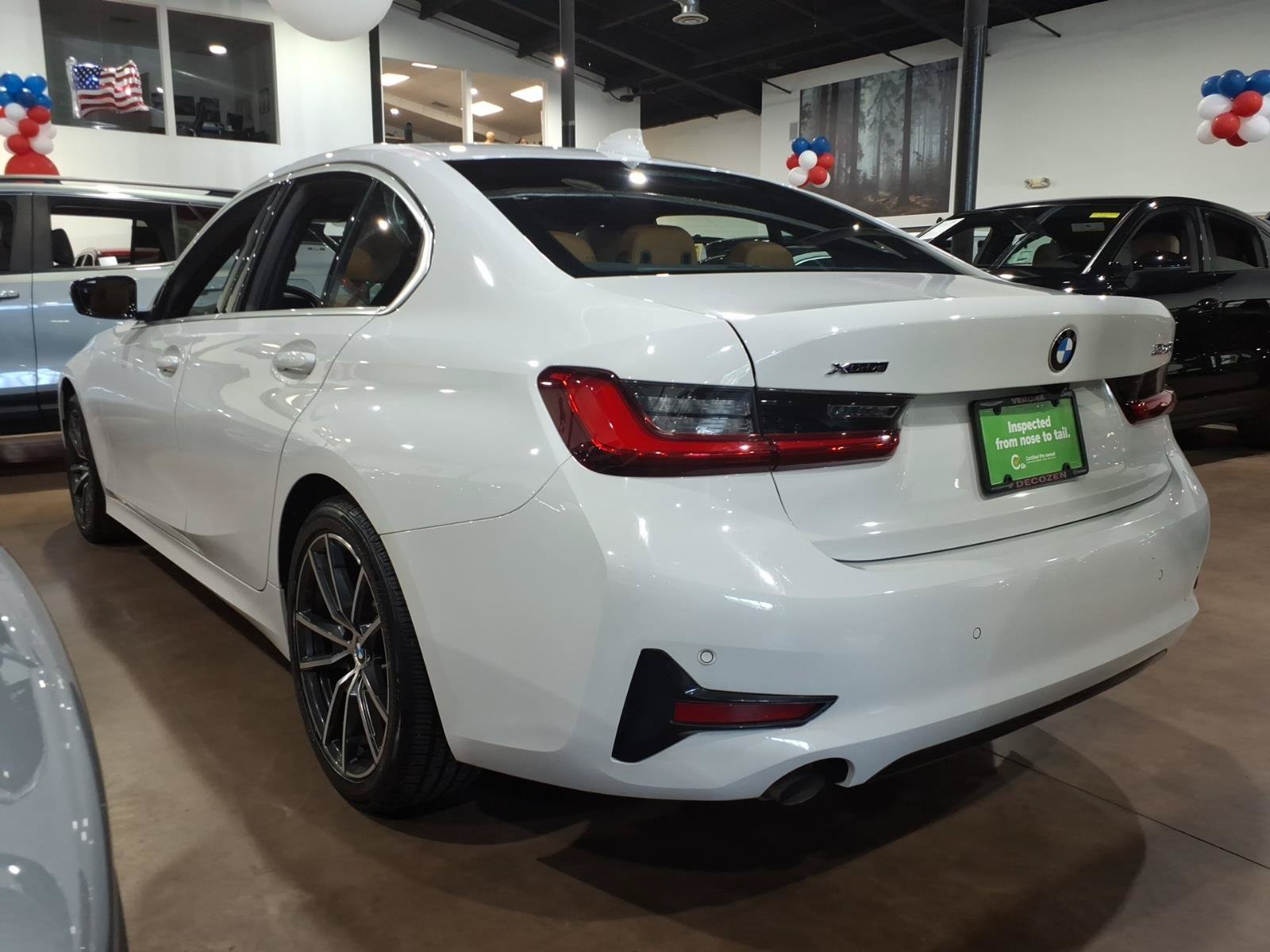 Used 2021 BMW 330i xDrive Sedan w/ Premium Package AWD/4WD image 4