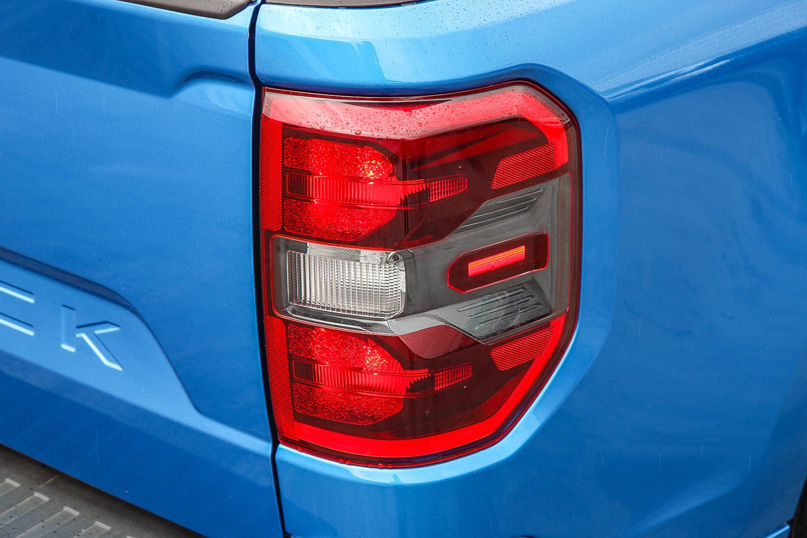 Used 2025 Ford Maverick Lobo AWD/4WD image 10