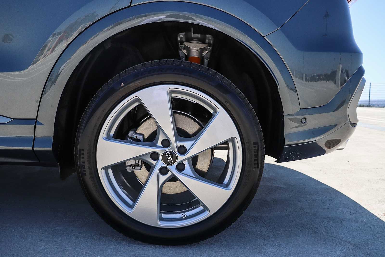 New 2026 Audi Q5 Premium Plus AWD/4WD image 13