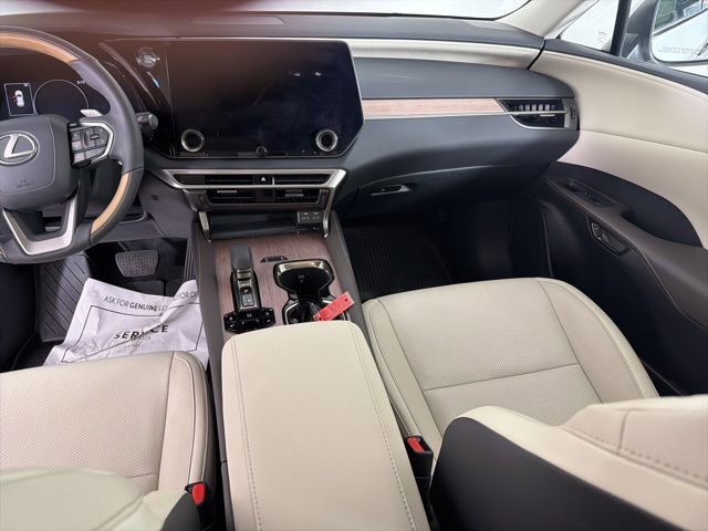 Used 2024 Lexus RX 350 Premium w/ Cold Area Package AWD/4WD image 14