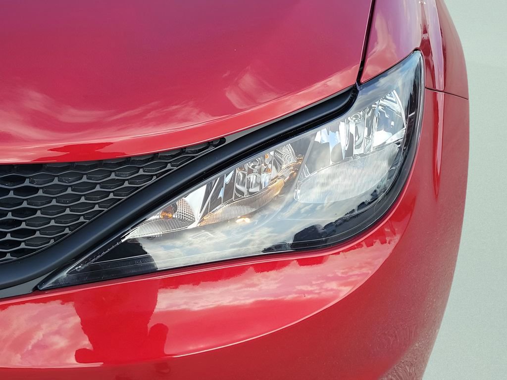 New 2026 Chrysler Voyager LX image 16