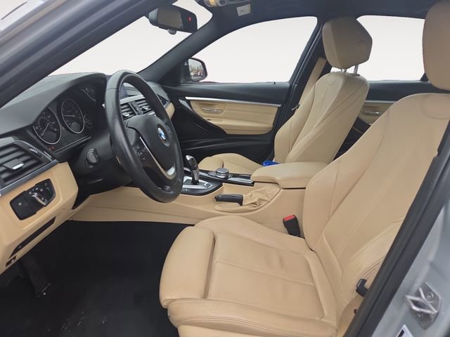 Used 2018 BMW 330e image 9