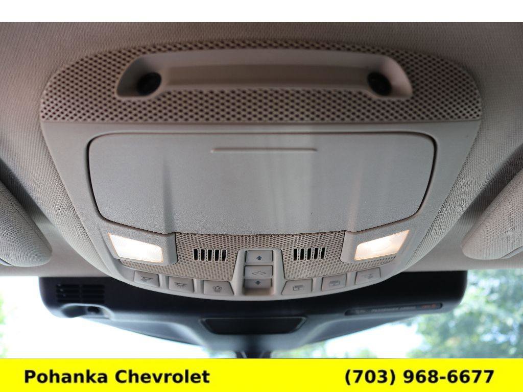 Used 2023 Lincoln Nautilus Reserve image 9