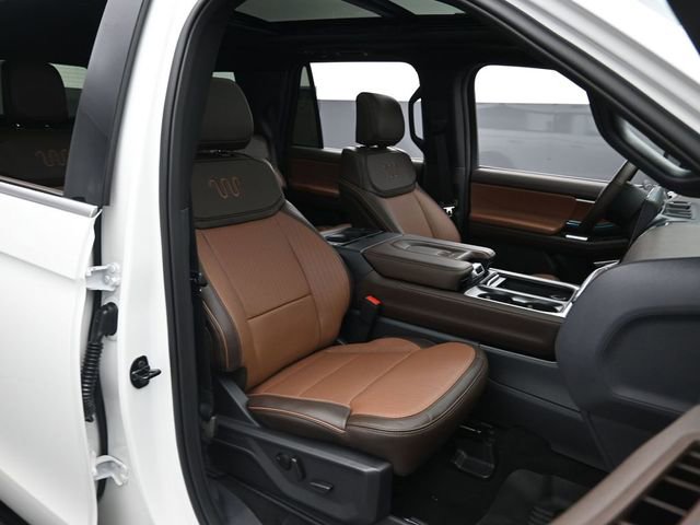 New 2025 Ford Expedition King Ranch image 26