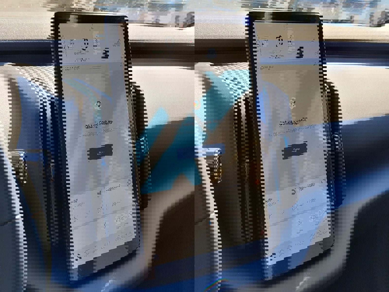 New 2026 Volvo EX30 Plus w/ Protection Package Premier image 18