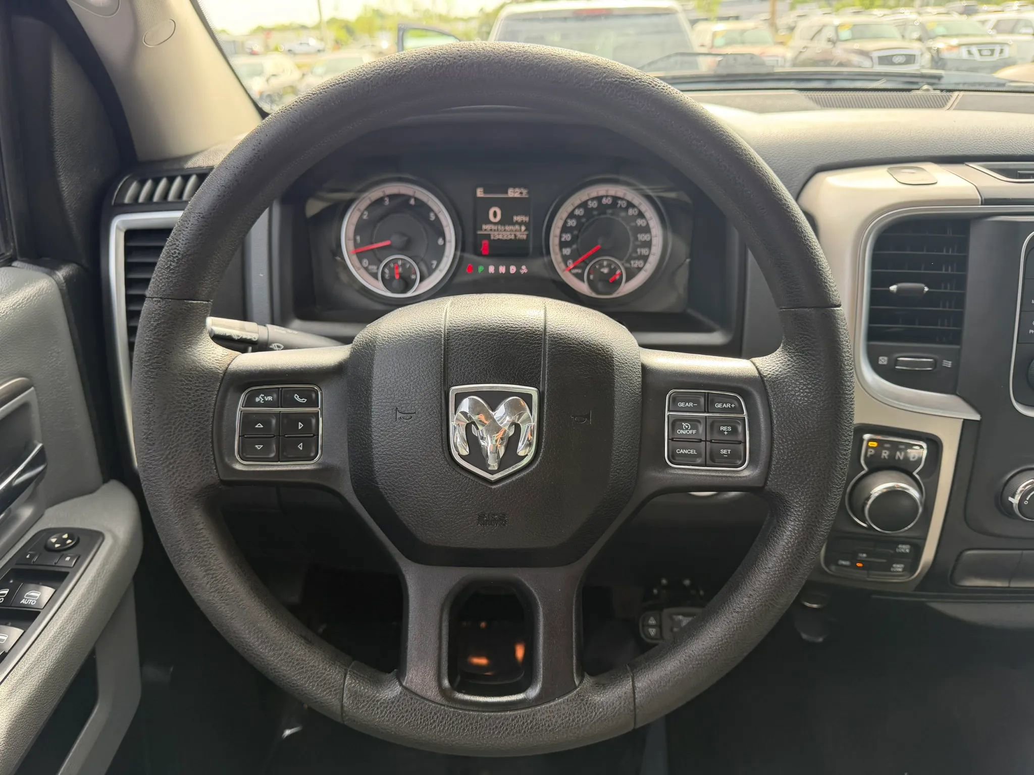 Used 2017 RAM 1500 Classic SLT image 15