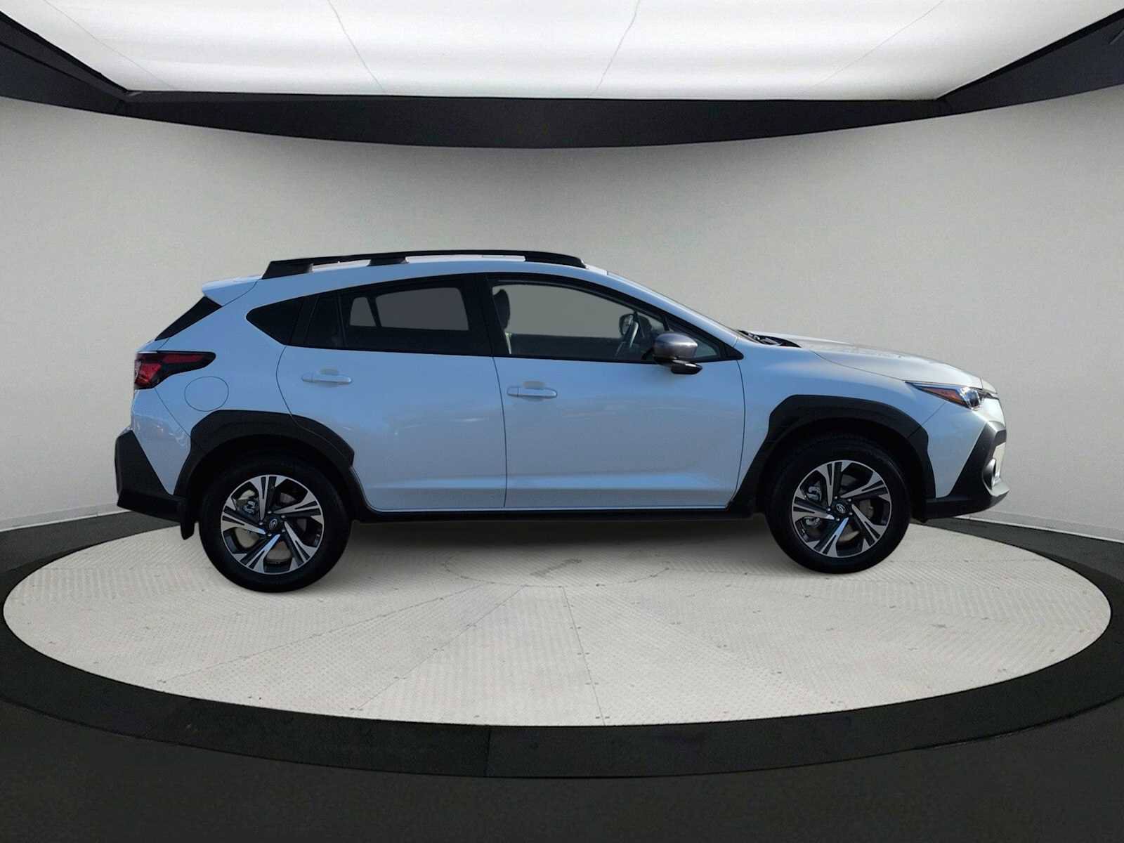 Certified 2024 Subaru Crosstrek 2.0i Premium image 9