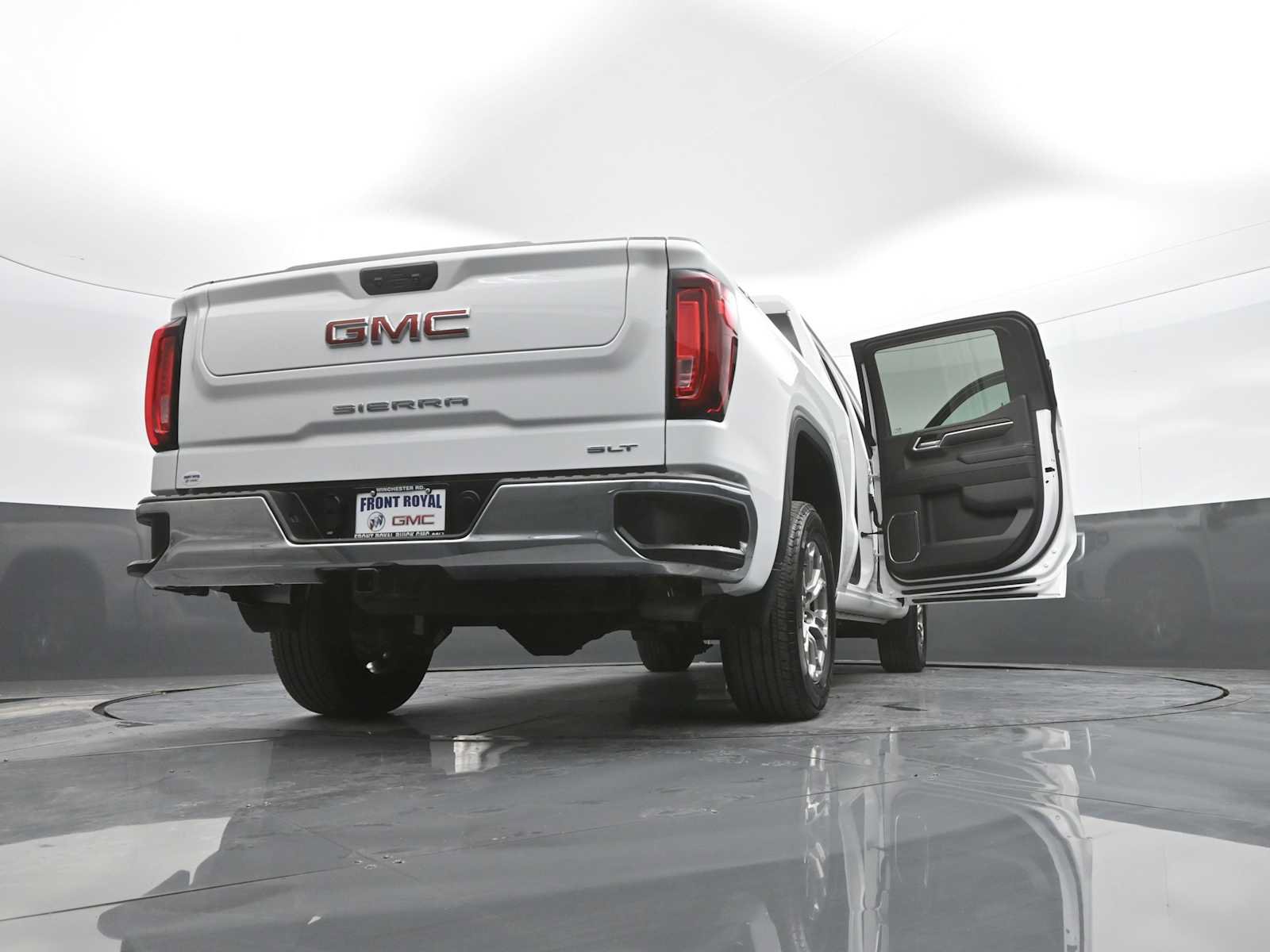 Used 2024 GMC Sierra 1500 SLT AWD/4WD image 50