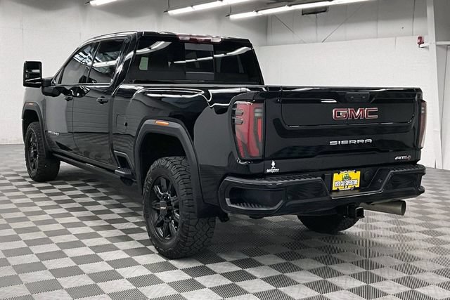Used 2025 GMC Sierra 2500 AT4 w/ AT4 Premium Plus Package AWD/4WD video 2