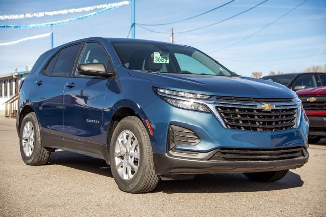 New 2024 Chevrolet Equinox LS w/ LS Convenience Package image 2