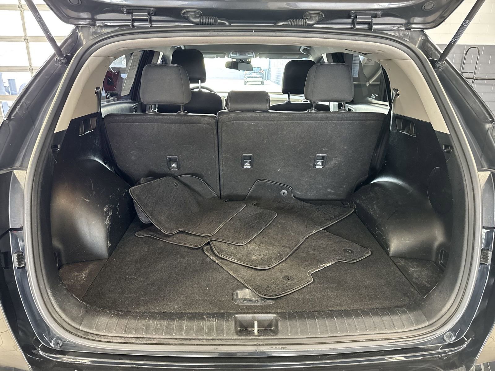 Used 2022 Kia Sportage LX FWD image 37