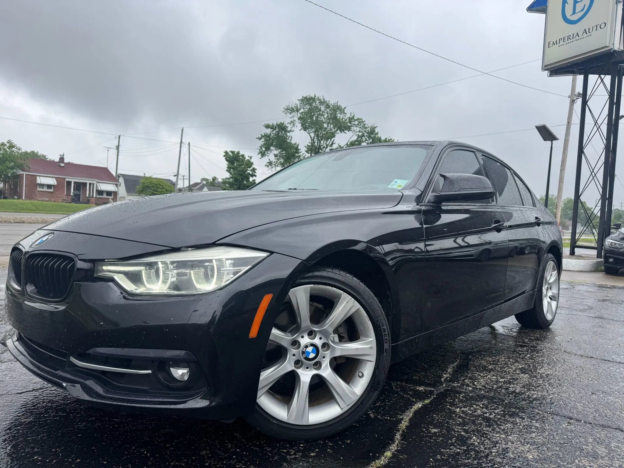 Used 2016 BMW 328i Sedan image 1