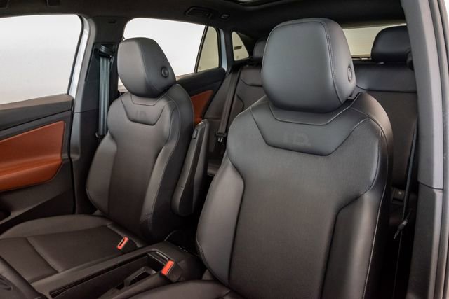 Used 2022 Volkswagen ID.4 Pro S image 9