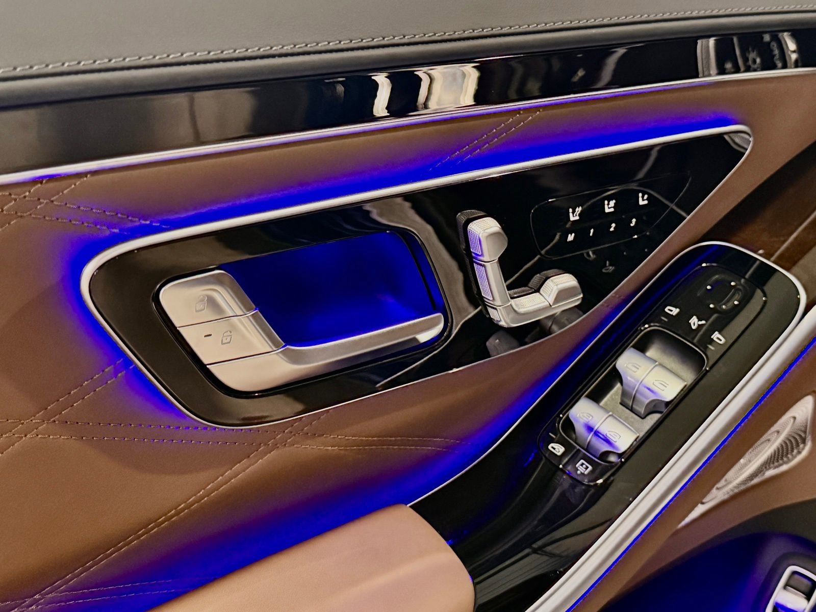 New 2026 Mercedes-Benz Maybach S 580 4MATIC image 15