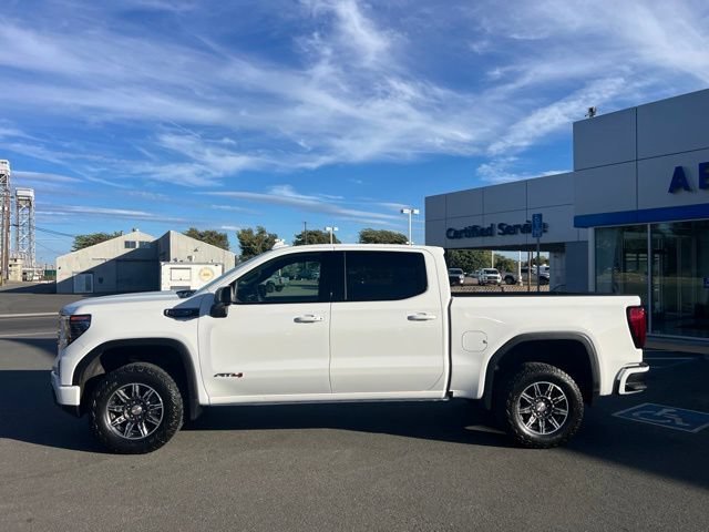 Used 2025 GMC Sierra 1500 AT4 AWD/4WD image 12