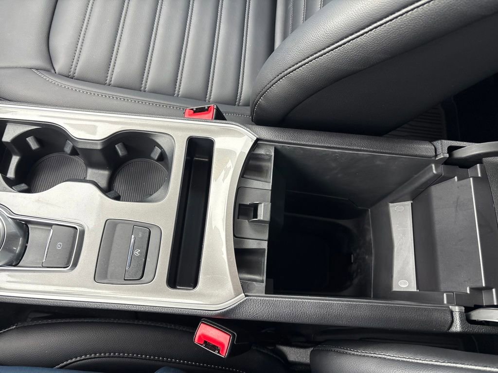 Used 2024 Ford Edge SEL w/ Convenience Package image 25