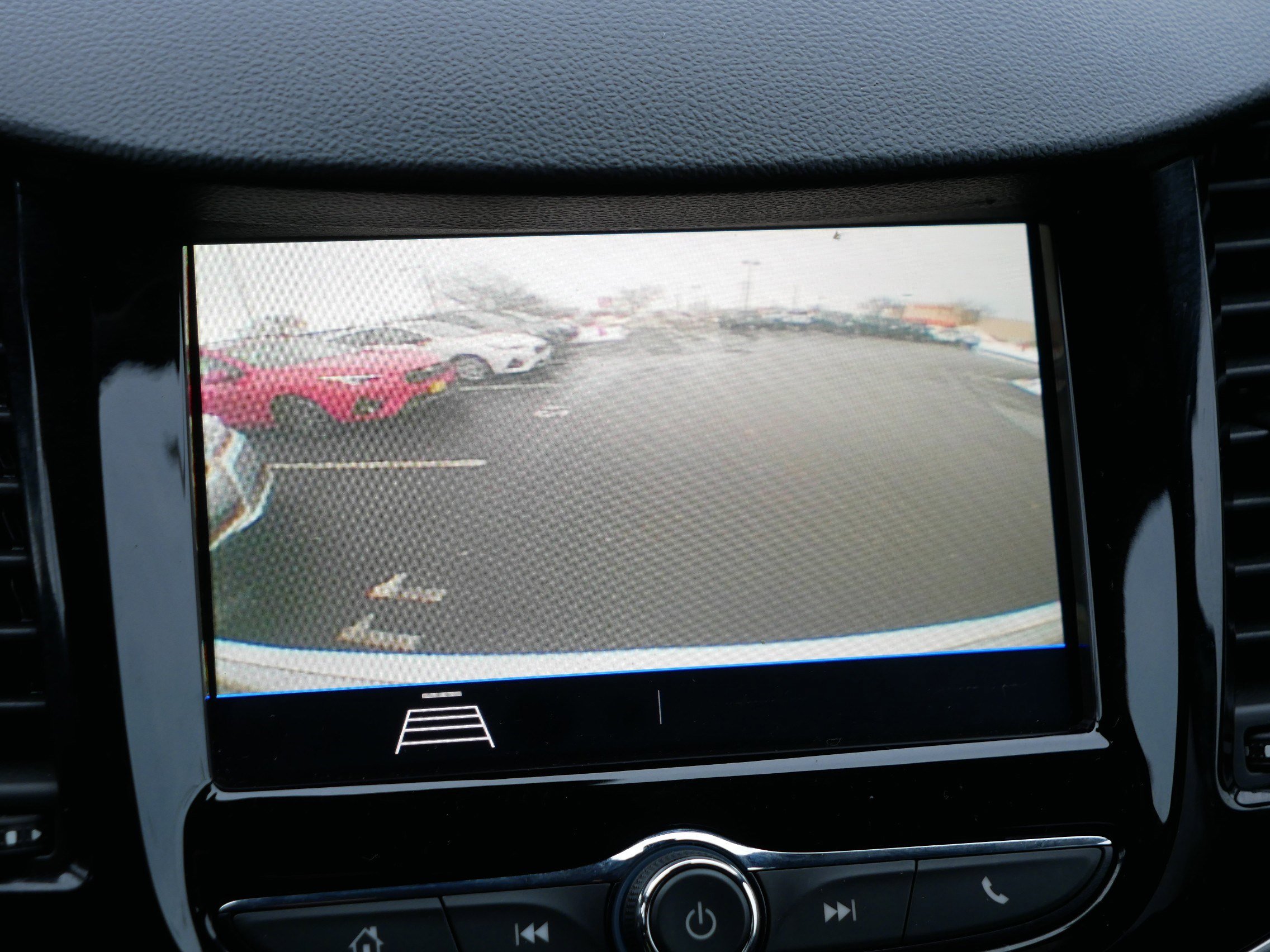 Used 2022 Chevrolet Trax LS w/ Tint and Cruise Package image 27