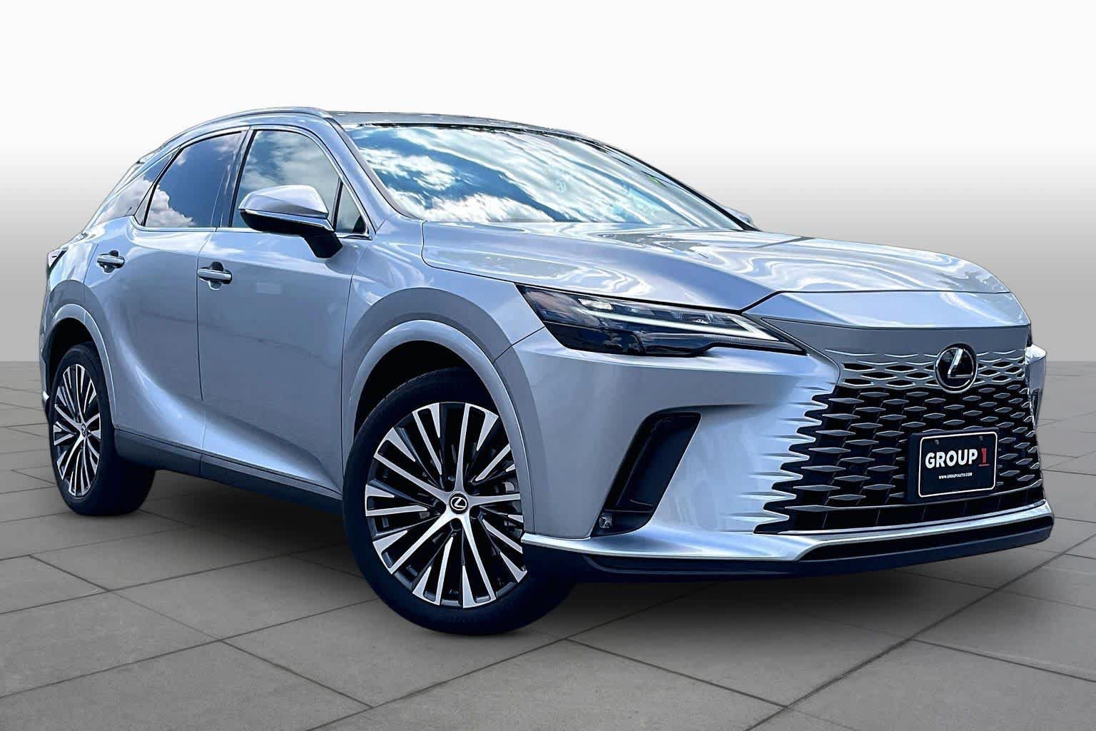 Used 2023 Lexus RX 350 Premium Plus w/ Accessory Package (Z1) FWD image 2