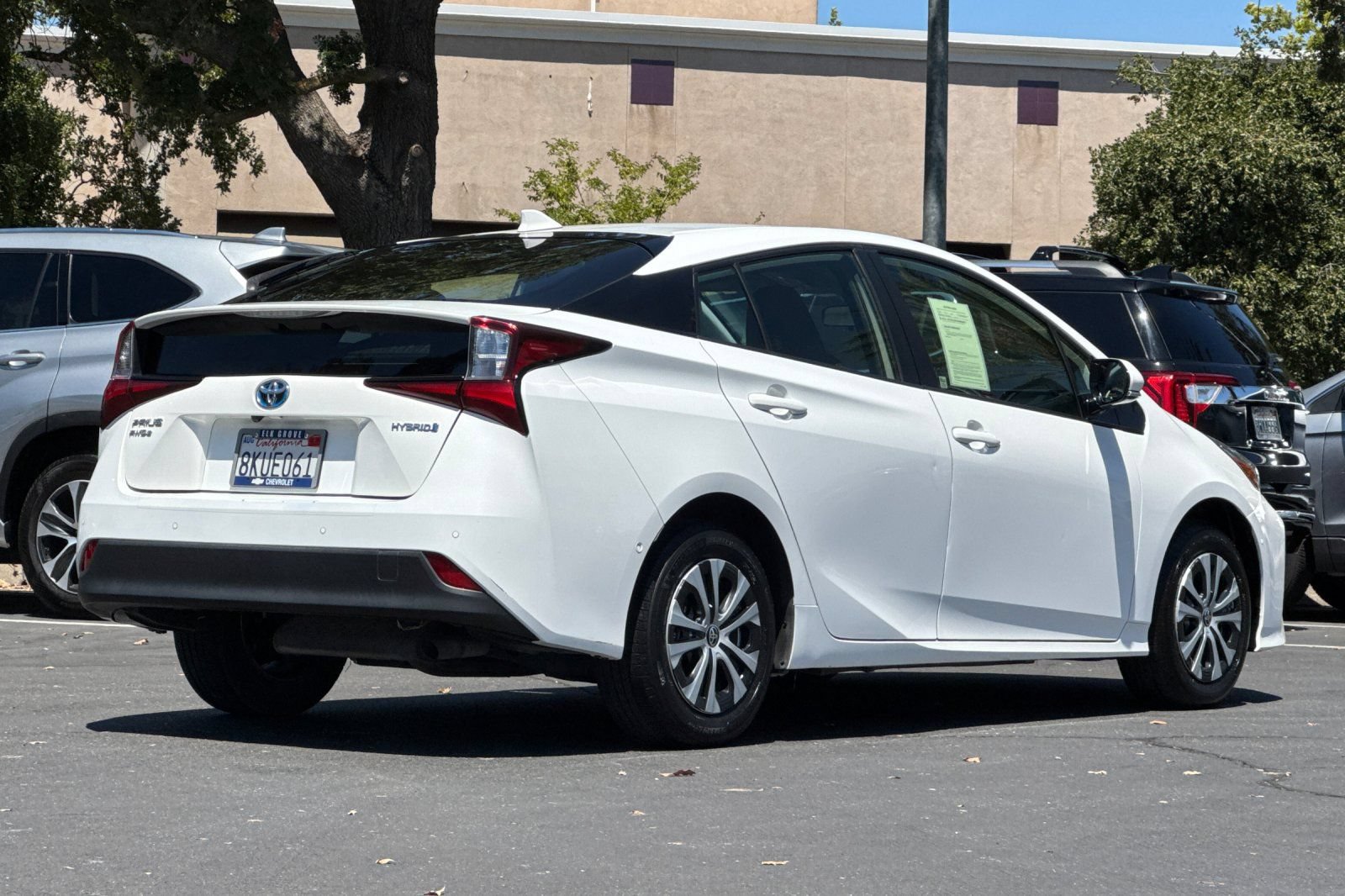 Used 2019 Toyota Prius LE w/ Preferred Accessory Package AWD/4WD image 3