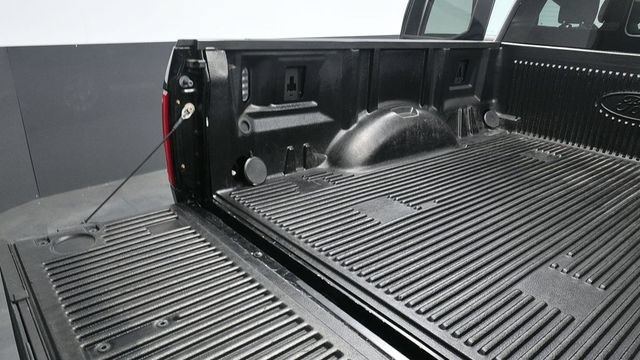 Used 2016 Ford F150 XLT w/ Equipment Group 302A Luxury AWD/4WD image 23