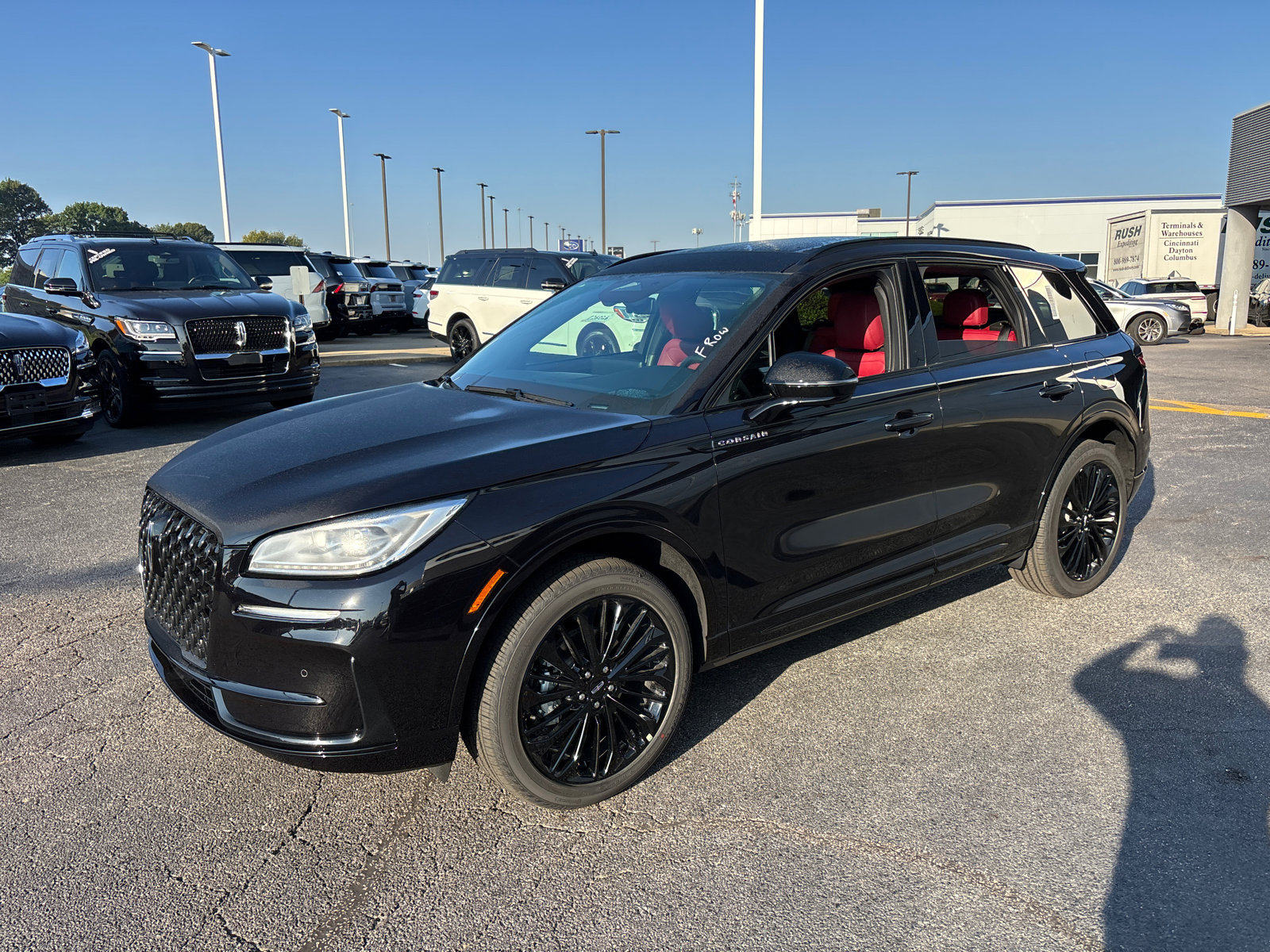 New 2026 Lincoln Corsair Reserve w/ Jet Appearance Package image 3