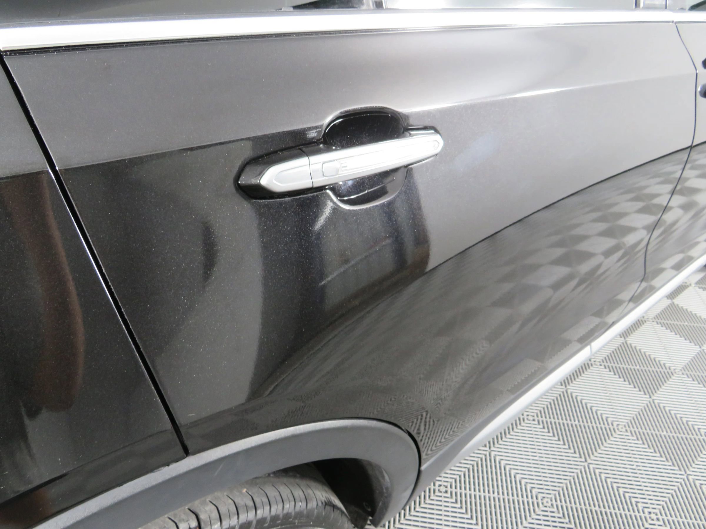 Used 2020 Cadillac XT4 Premium Luxury image 33