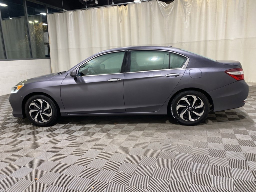 Used 2016 Honda Accord EX image 4