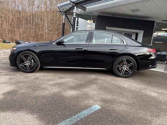 New 2026 Mercedes-Benz E 350 4MATIC Sedan image 2