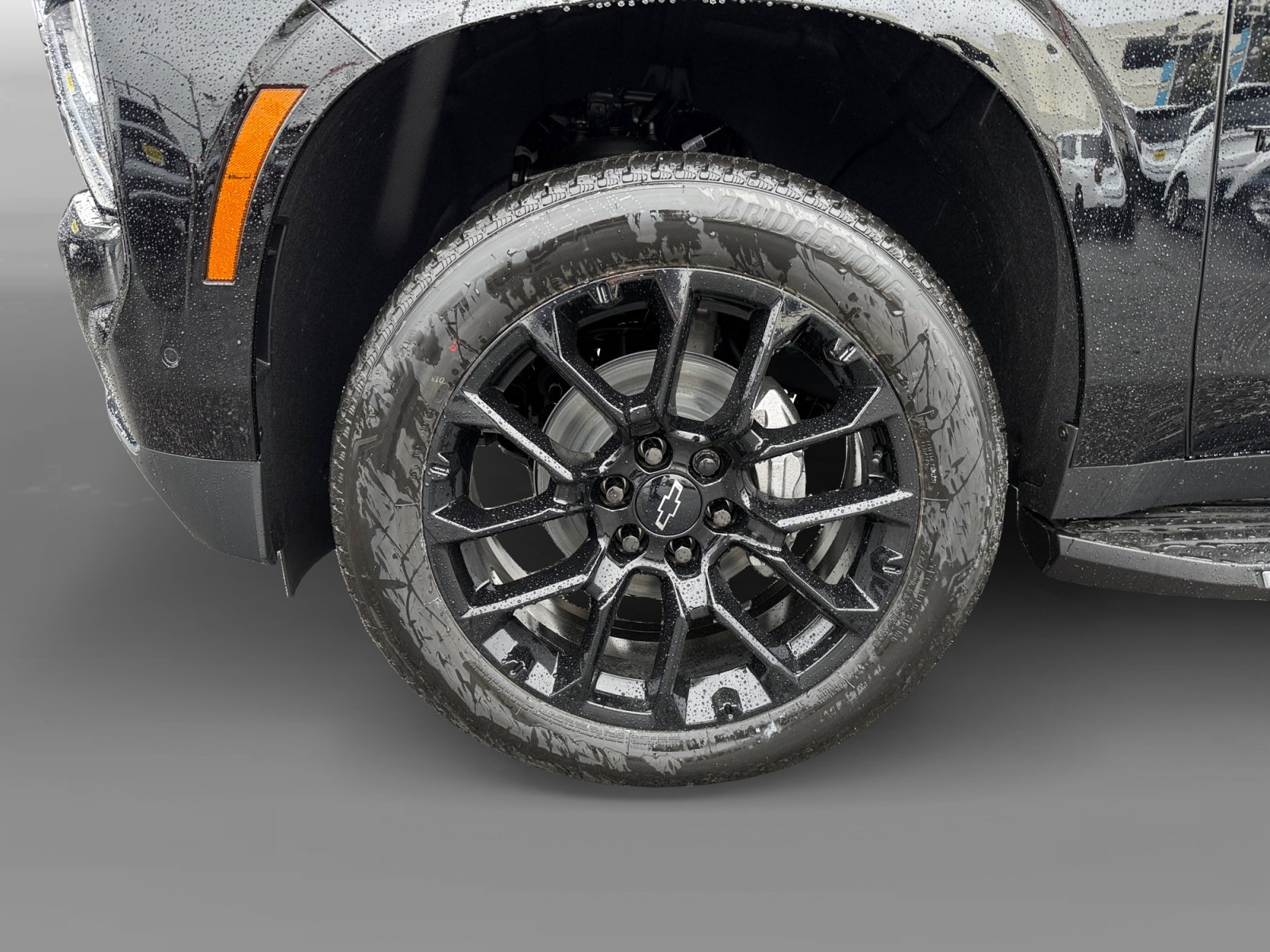 New 2026 Chevrolet Tahoe LS w/ LPO, Dark Essentials Package AWD/4WD image 9