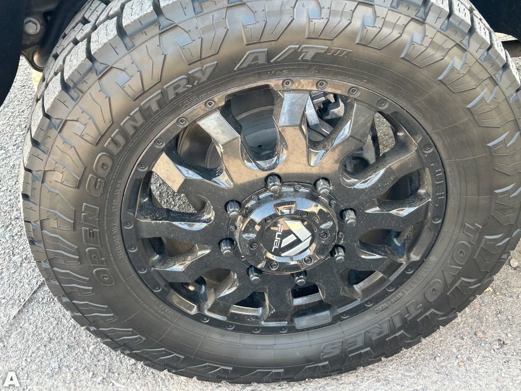 Used 2021 GMC Sierra 3500 Denali w/ Technology Package AWD/4WD image 6